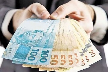 Divida-em-banco-pode-ser-descontada-na-conta-salario-televendas-cobranca