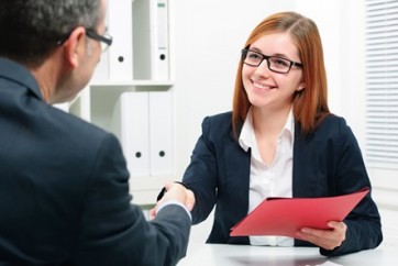 Procurar-emprego-exige-preparo-nao-seja-mais-um-na-multidao-televendas-cobranca