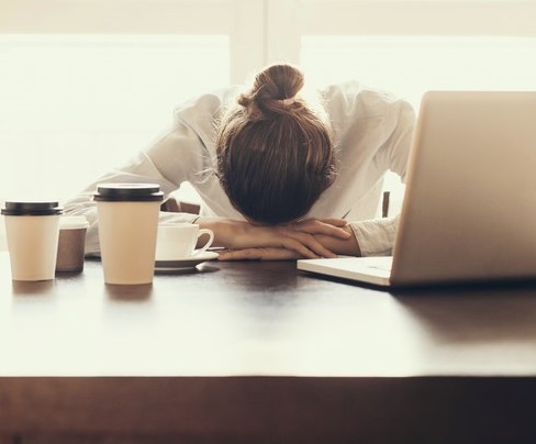 Roberto-shinyashiki-aponta-3-erros-que-acabam-com-a-carreira-televendas-cobranca