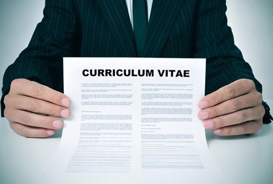 Consultora-que-avaliou-mais-4000-curriculos-lista-erros-mais-irritantes-televendas-cobranca