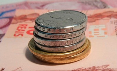 Inadimplente-deve-tres-vezes-o-salario-televendas-cobranca