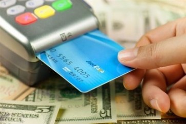 Cartoes-ultrapassarao-dinheiro-como-forma-de-pagamento-em-2020-televendas-cobranca