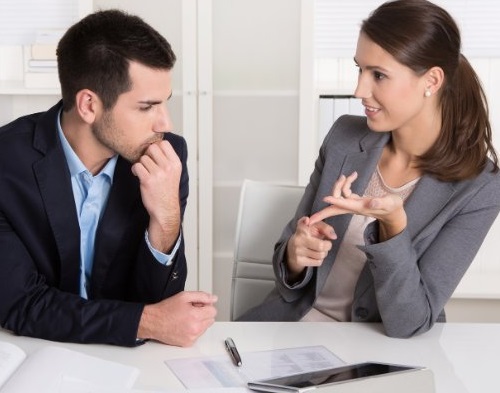 Como-reagir-a-um-feedback-negativo-televendas-cobranca