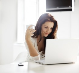 Autoatendimento-as-maquinas-tambem-resolvem-problemas-televendas-cobranca