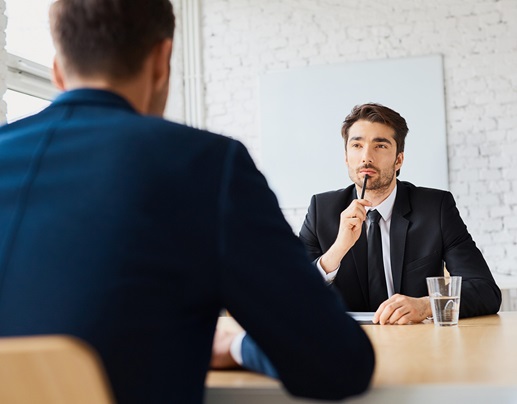 Como-brilhar-na-entrevista-estando-desempregado-ha-algum-tempo-televendas-cobranca