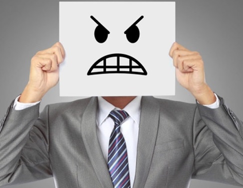 10-praticas-abusivas-que-fazem-os-clientes-fugirem-da-sua-loja-televendas-cobranca