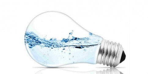 Apos-crescimento-no-auge-da-crise-inadimplencia-de-agua-e-luz-recua-no-pais-televendas-cobranca