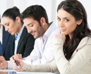 Executivos-e-bebes-sao-mais-parecidos-do-que-se-imagina-televendas-cobranca