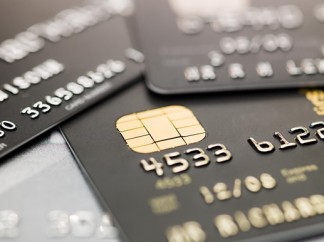 Quase-8-em-cada-10-brasileiros-devem-no-cartao-de-credito-diz-pesquisa-televendas-cobranca-oficial