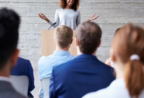 Como-elaborar-discurso-de-vendas-tudo que você precisa saber-televendas-cobranca