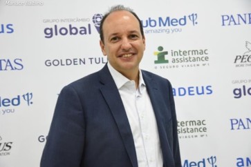 Decolar.com-foca-em-servicos-para-se-aproximar-do-consumidor-televendas-cobranca