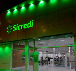 Sicredi-e-destaque-no-ranking-do-banco-central-televendas-cobranca