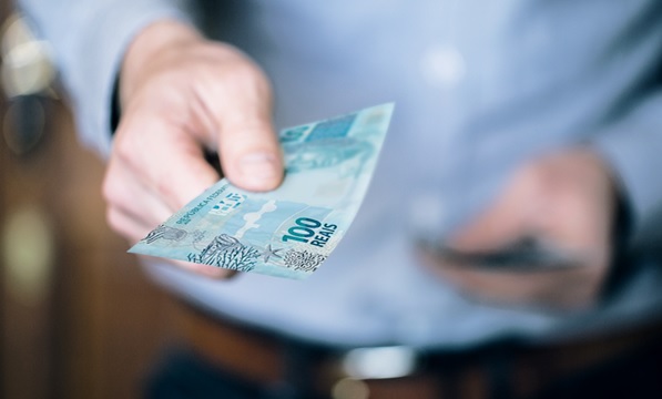 Comissao-de-vendedor-muito-mais-que-incentivo-uma-ferramenta-estrategica-televendas-cobranca-1