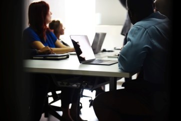 Como-tornar-reunioes-de-trabalho-mais-produtivas-televendas-cobranca