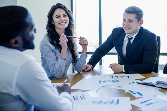 Como-uma-empresa-consegue-citar-dez-cliches-em-uma-frase-televendas-cobranca