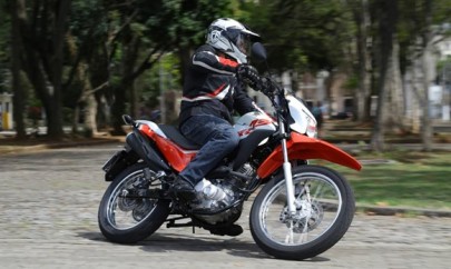 Credito-farto-impulsiona-retomada-do-mercado-de-motos-televendas-cobranca