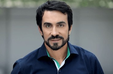 Padre-fabio-de-melo-reclama-de-banco-e-recebe-ofertas-abencoadas-televendas-cobranca-oficial