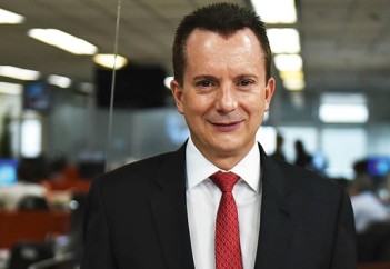 Russomanno-quer-que-aplicativos-tenham-servico-de-atendimento-ao-consumidor-via-telefone-televendas-cobranca