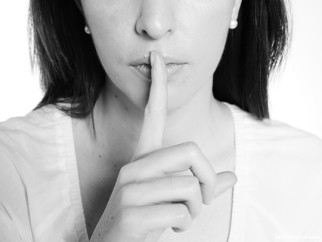 6-coisas-que-uma-pessoa-inteligente-nunca-deve-revelar-no-trabalho-televendas-cobranca-1
