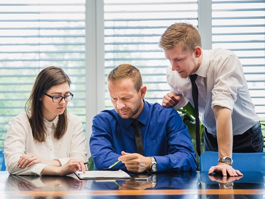 Por-mais-feedfowards-do-que-feedbacks-televendas-cobranca