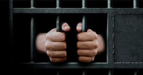 Filha-e-condenada-por-usar-cartao-de-credito-da-mae-sem-pedir-televendas-cobranca