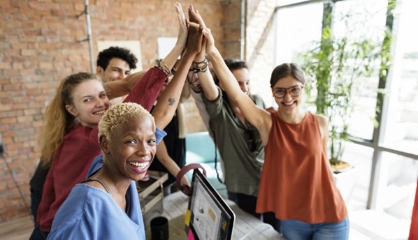 Engajamento-de-equipes-nao-tenha-medo-de-colocar-o-dedo-na-ferida-televendas-cobranca