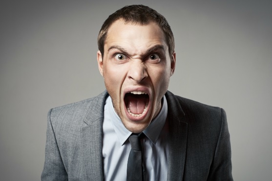 Esta-e-a-melhor-maneira-de-reagir-a-um-feedback-destrutivo-televendas-cobranca-1