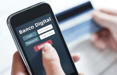 A-cada-dez-usuarios-de-cartoes-de-credito-dois-sao-de-bancos-digitais-televendas-cobranca-1