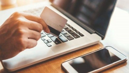 Fintechs-dominam-mercado-cartoes-credito-brasil-televendas-cobranca-1