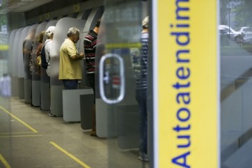Servicos-virtuais-de-bancos-apresentam-falhas-televendas-cobranca-1
