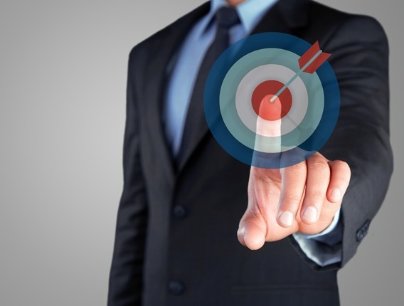 Think Data-inova-com-telefone-hot-para-acoes-envolvendo-o-13-salario-televendas-cobranca