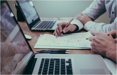 Finplace-aprimora-marketplace-de-antecipação-de-recebíveis-com-8-novas-funcionalidades-televendas-cobranca-1