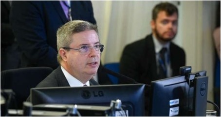 Senado-aprova-adiamento-da-lgpd-para-agosto-de-2021-televendas-cobranca-1