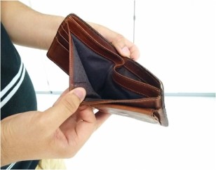 Crise-deixa-legado-de-endividamento-e-inadimplencia-televendas-cobranca-1