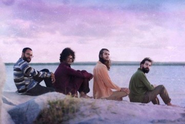 Longe-de-lives-e-patrocinio-musicos-apostam-ate-em-telemarketing-e-camping-televendas-cobranca-1