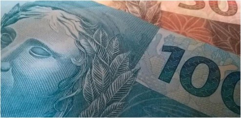 Superendividamento-o-que-e-brasil-como-escapar-televendas-cobranca-1
