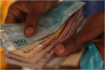 bancos-aceitam-risco-e-lucram-com-titulo-no-secundario-televendas-cobranca-1