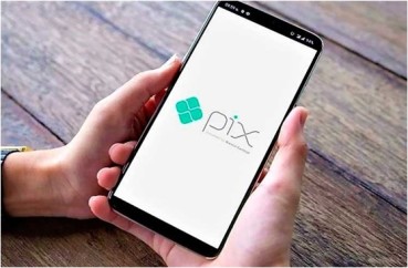 Pix-pode-reduzir-lucros-dos-bancos-televendas-cobranca-1