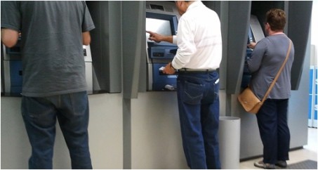 Bancos-aprovam-novas-normas-para-proteger-clientes-idosos-televendas-cobranca-1