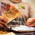 Credito-cresce-na-casa-dos-dois-digitos-para-familias-mas-recua-para-empresas-televendas-cobranca-1