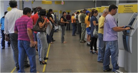 Sete-milhoes-de-brasileiros-das-classes-cde-se-bancarizaram-no-ultimo-ano-televendas-cobranca-2