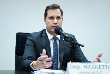 Proposta-preve-o-cancelamento-por-e-mail-dos-servicos-de-celular-e-tv-televendas-cobranca- 1