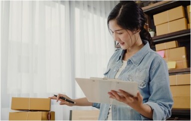 Cliente-escolhe-entre-consorcio-e-credito-para-viabilizar-compra-televendas-cobranca-1