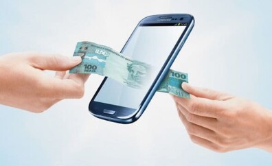 Um-em-cada-quatro-brasileiros-ja-pegaram-emprestimo-pelo-celular-televendas-cobranca-2