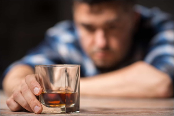 Abuso-de-alcool-entre-funcionarios-deve-estar-na-mira-dos-gestores-televendas-cobranca-3