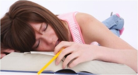 Esta-disperso-confira-cinco-habitos-para-manter-o-foco-durante-o-dia-televendas-cobranca-1