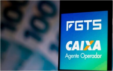 Dividas-vao-consumir-auxilio-e-fgts-preveem-economistas-televendas-cobranca-1