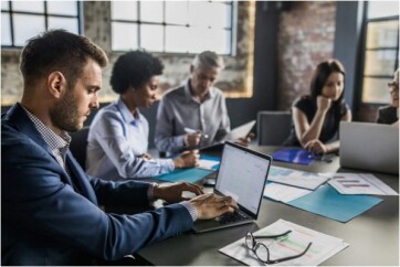 Qual-profissao-nao-faz-reuniao-especialistas-em-carreiras-dao-opinioes-televendas-cobranca-1