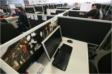 Trabalhadores-de-call-center-espanhol-continuaram-a-atender-chamadas-ao-lado-de-colega-morta-televendas-cobranca-1