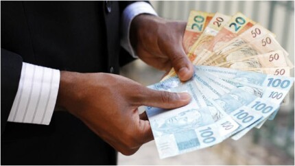 Veja-em-qual-instituicao-a-divida-com-cartao-de-credito-cresce-mais-rapido-segundo-o-bc-televendas-cobranca-1